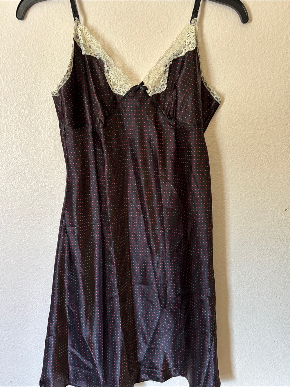 Womans Black Satin Nightgown With Red Polka Dots, Size M